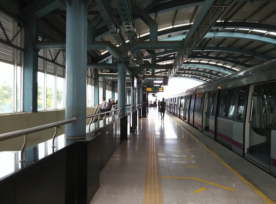 Indiranagar Metro, Indiranagar